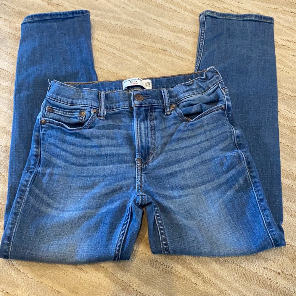 Boys Abercrombie Size 11/12!!
